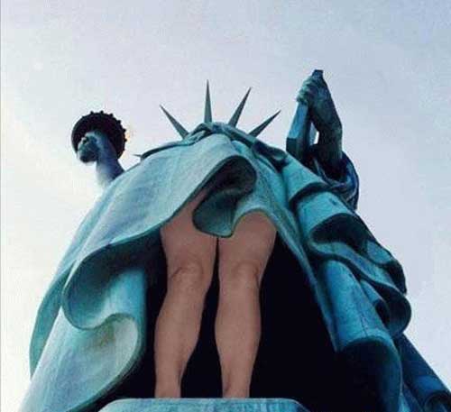 funny statue of liberty